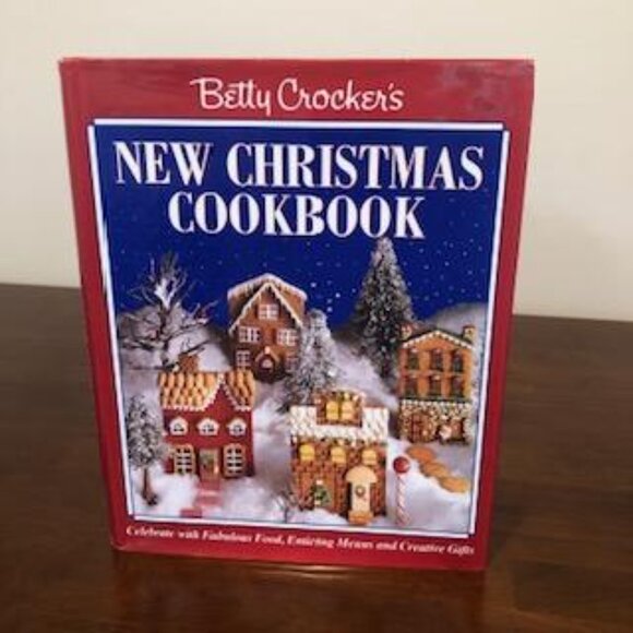 Betty Crocker’s New Christmas Cookbook Hardcover Book Pre-Owned. - Picture 2 of 16